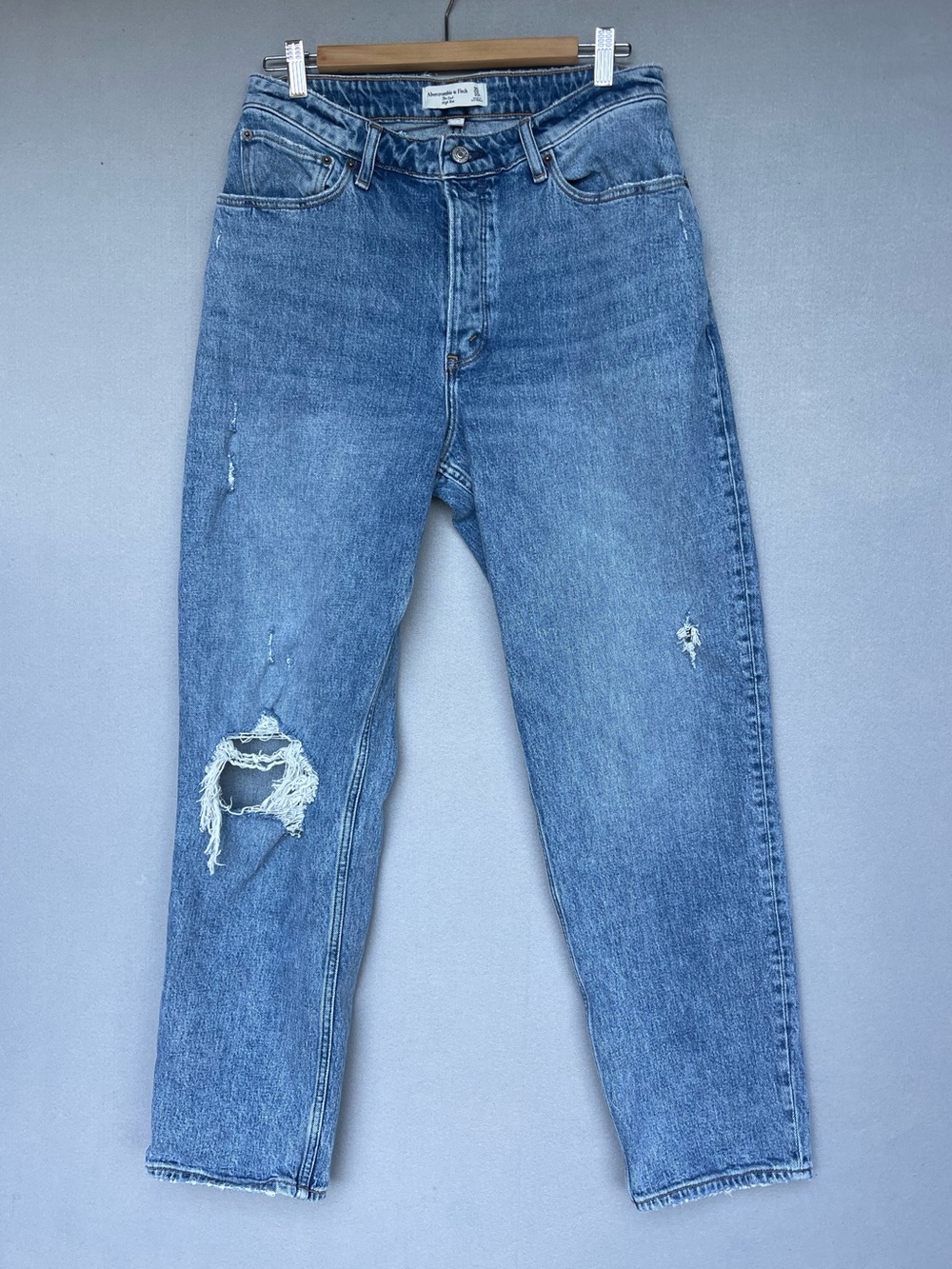 Abercrombie Curve Love The Dad High Rise Jeans 30/10R Distressed Denim